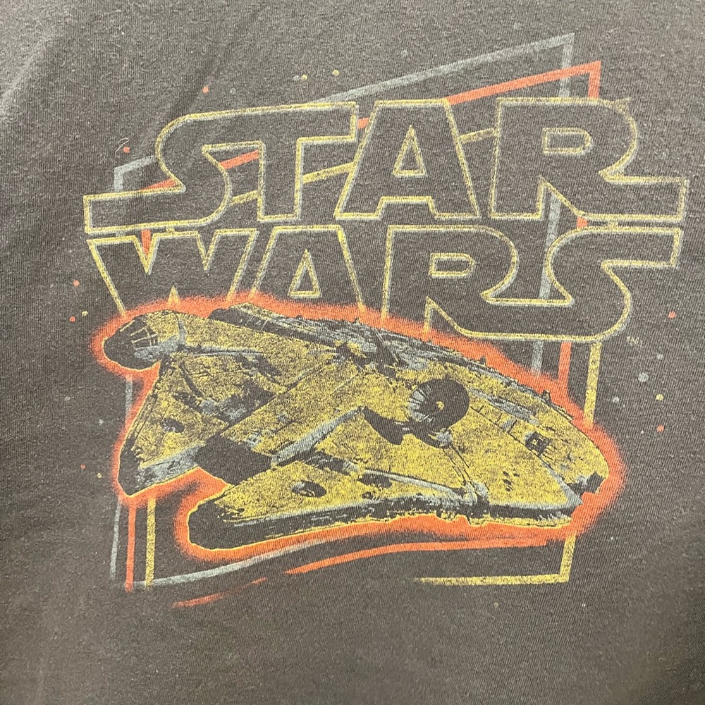 3/$21 💫 Star Wars Shirt